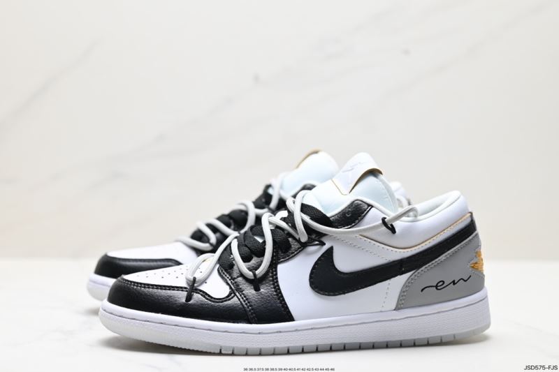 Nike Dunk Shoes